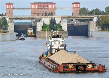 ЧП на шлюзе Рыбинского гидроузла устранено, движение флота по Волге восстановлено