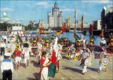 Танцы на Москва-реке: как Индия в конце 1980-х годов проводила фестиваль в Москве