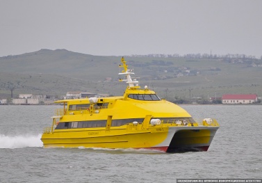 Катамараны «Сочи-1» и «Сочи-2» будут возить рабочих на месторождение Филановского в Каспийском море