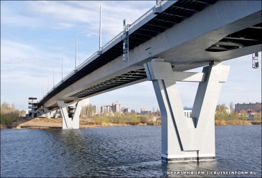 Новый мост через Волгу в Балаково должны полностью сдать к Новому году
