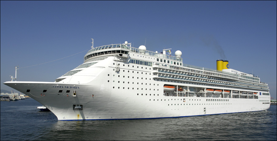 Итальянский круизный лайнер Costa Victoria компании Costa Cruises отправлен на утилизацию в Турцию