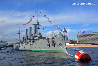 После реконструкции крейсер «Аврора» лишат революционного прошлого