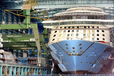 Чем новый лайнер Quantum of the Seas удивит туристов