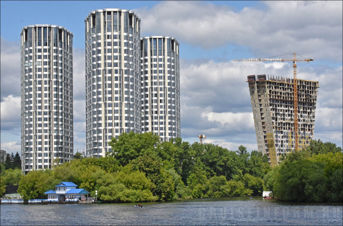 Река Сходня в Москве Река Сходня в Москве