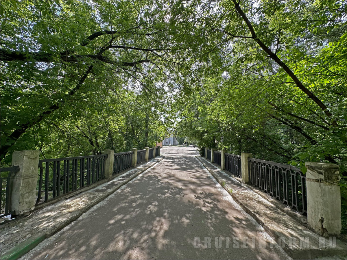 Река Сходня в Москве Река Сходня в Москве