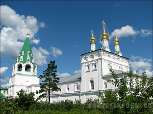 Успенский храм Макарьевского монастыря (Макарьево)