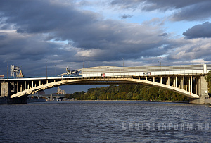 Мост Андреевский автомобильный