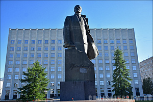 Памятник В. И. Ленину в Архангельске